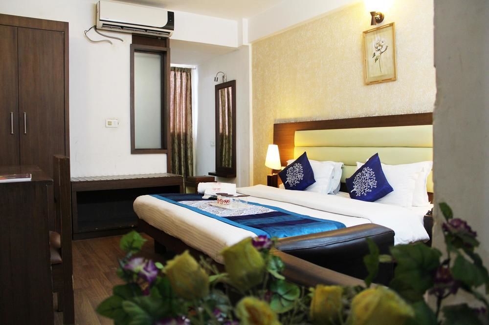 Oyo 1822 Hotel Ambassador Dehradún Kültér fotó